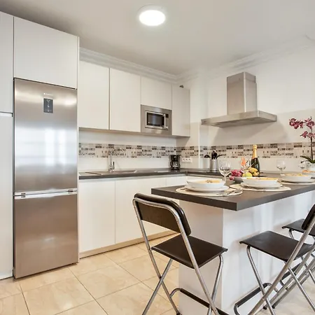 Rolycar 103 Icod De Los Vinos